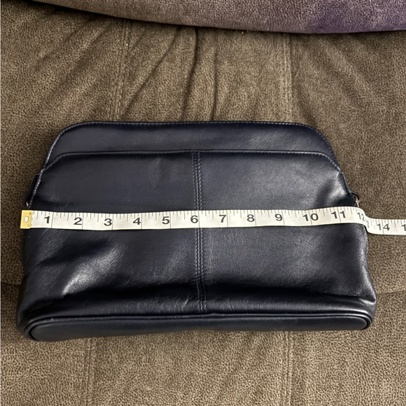 Etienne Aigner navy blue Genuine Leather purse with adjustable belt strap - Picture 15 of 15